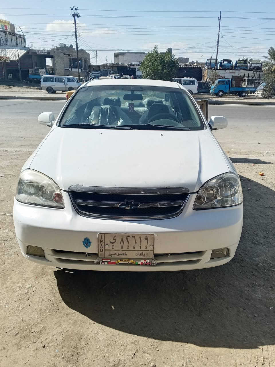 سلام عليكم مرخصت مدير لكروب  +سياره وابتره موديل 2012مكلف بل نشر +*********** هاذ رقم
