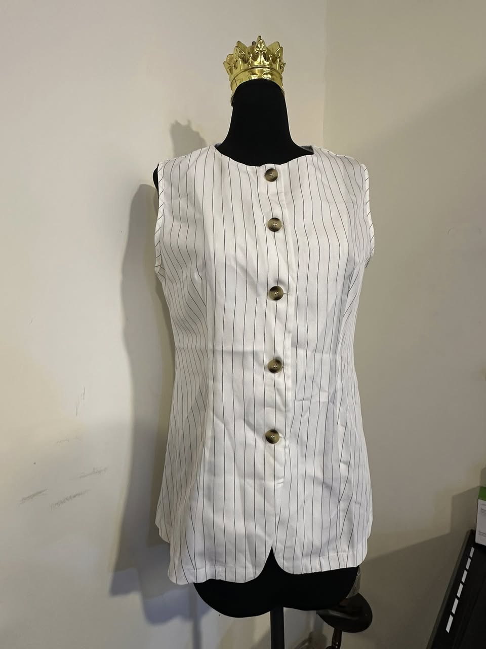 مساء الخير بنوتات جزء من البضاعه وبأسعار مناسبه والسعر خاص


**إذا كنت صاحب هذا الإعلان وتريد حذفه لأي سبب، رجاءا أرسل رسالة إلى الدعم الفني**