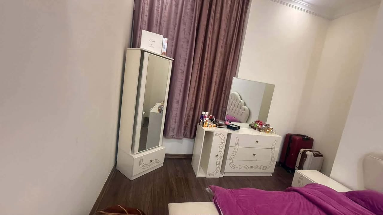 غرفة نوم نفرين تركي ٩ قطع ويه الدوشك اسفنج عراقي ضغط عالي جديد من ١٠ ايام مشتريته  ٤٢٥ الف والتخم هم جديد ١٠ نفرات  ٢٥٠ الف اربيل على طريق كسنزان


**إذا كنت صاحب هذا الإعلان وتريد حذفه لأي سبب، رجاءا أرسل رسالة إلى الدعم الفني**