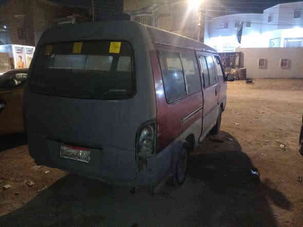 سلام عليكم هوداي 11 راكب سياره مكينتهه كايمه ونطيك مكينه سوبر وياهه جديده سياره كوم حديد رقم احمر سنويه كاتونيه راعيهه ما اندله بيع او امراوس سعرهه 10 قفل ***********
