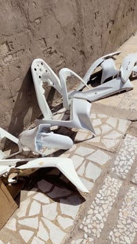 كفرات بيسي اكس جيل ثاني ياباني اصلي سعر 350وبيهن مجال رقم07739250419