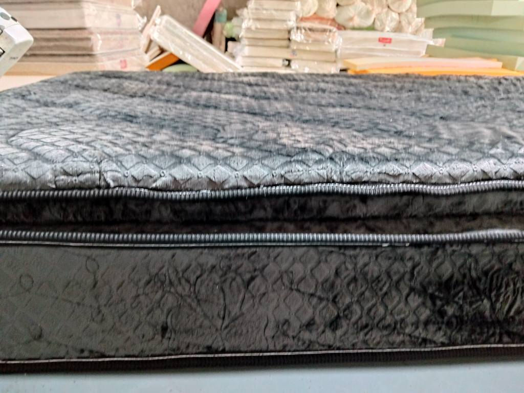 بەنرخی جوملە لای ئێمە بیکرە، ئامادەین بۆ دروستکردنی دۆشەکی (یەک نەفەری+ دوو نەفەری) بە قوماشی تورکی و ئێرانی کوالێتی بەهەموو قیاسێک لەسەرخواستی کڕیارنمان
***********
ناونیشان: سلێمانی_ خوار شاری مامۆستایان
بۆ زانینی نرخ هەر قیاسێک دەتانەوێت نامە بنێرە 
#سلێمانی #دۆشەک #کارگە #ئیسفنجی #ئیسپرینگی #ڕۆیاڵ 
#دۆشەک #عەربەت #سەیدسادق #ژاڵە #هەڵەبجە #sulaymaniyah #ڕاپەڕین #everyone #تاسڵوجە #followers #بەکرەجۆ #کازیوە #کوردسات #بەختیاری #چوارچرا السليمانية, العراق
