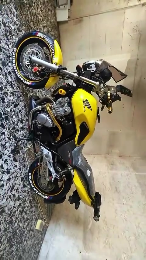 Cb400 nozl sopar model 2007  $23
***********
