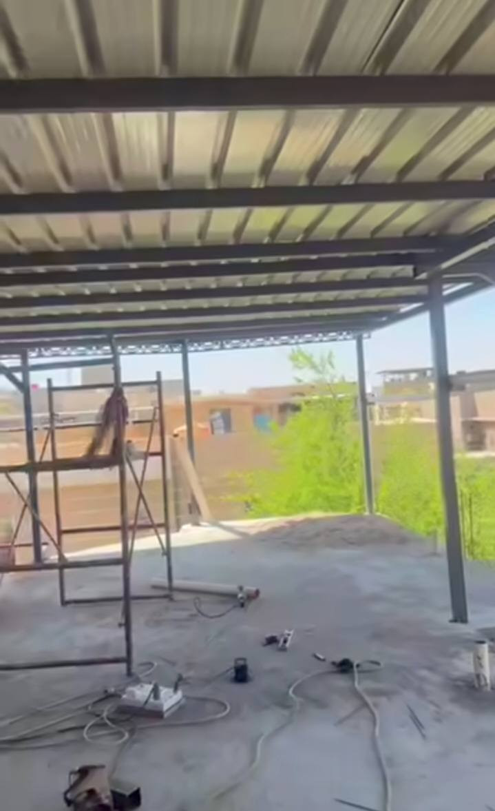 تحيا طيبة
مستعدين لكافة أعمال السندويج سعر المتر كرستة وعمل ٢٥ الف السندويج العادي يشمل أبواب وشبابيك وصبغ الحديد ومرد الماء يوجد أيضا سندويج مقاوم للحريق وبشاهدة ضمان المنشأ سعر المتر كرستة وعمل ٣٥ الف للمتر استفسار ا كثر اتصال أو واتساب
***********
