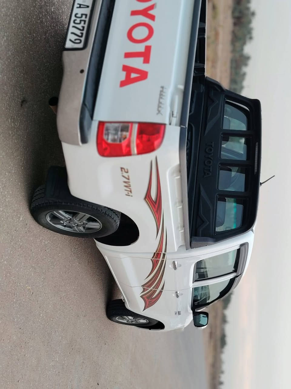 انسلام عليكم هايلوكس موديل 14 كير عادي شاصي 12 رقم دهوك جديد بيه قطعه صبغ سياره جاهزه مكان بابل شوملي 195 وبيه مجال ***********
