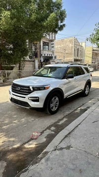 فورد اكسبلورر 2023 فئة XLT سيارة كليركلش نظيفة بحالة الوكالة فقط ضرر ط...