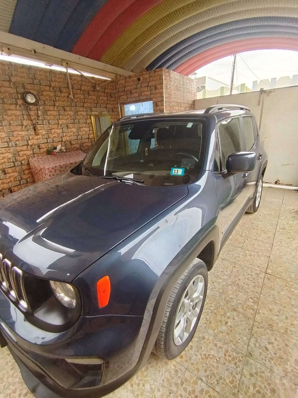 السلام عليكم
جيب رينكد موديل 2020  
كلين بدون حادث 
رقم بغداد السيارة باسمي للبيع فقط
السياره جديده بشكل غير طبيعي 
محرك 2400 سياره ماشيه 65 الف ميل
محرك كير حداديه تبريد كهربائي دواخل كله جديد
كلشي بيه شغال وبلادي
شاشه كبيرة وكامرة بلادي . بصمه. تحمكات. سايد بريك بصمه رادار امامي وجانبي وتوقف ذاتي وتحديد مسار
السيارة فور ويل 
صور امريكا موجودات 
مكانها ديوانيه 
اتصال ***********
 السعر ب 143
