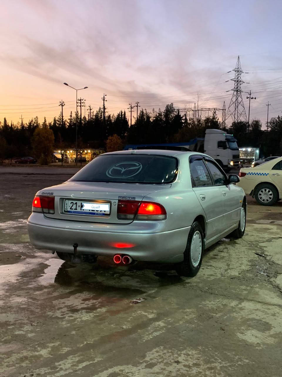 مازدا فاسۆلیا مۆدیل 1996 سەنەوی تا 2031 تازەیە گێڕو مەکینەی بەشەرت گێڕ عادی دوو جام کارەبا پێشو پشت کەپس لێدراوی نیە تەبرید ساردو گەرم بەشەرت 
***********
ئـادمین🖤
