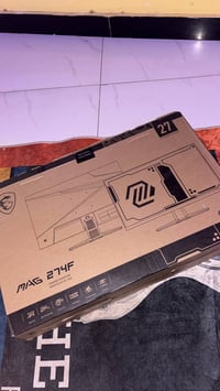 شاشه للبيع نضيفه كلش مستخدم قليل  المواصفات : MSI  200hz  Ips 27 inch ...