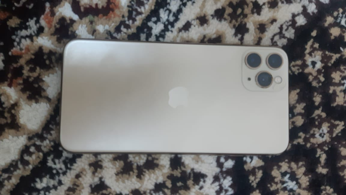 للبيع ايفون 11 برو ماكس جهاز نضيف واحلا من صور ذاكره 64 بطاريه فقط مرفوعه 97 وجهاز ماشاء الله بل يوم اشحنه مره وحده استخدامي شخصي رايده 280 وبي مجال جهاز احلا من صور مكاني كركوك


**إذا كنت صاحب هذا الإعلان وتريد حذفه لأي سبب، رجاءا أرسل رسالة إلى الدعم الفني**