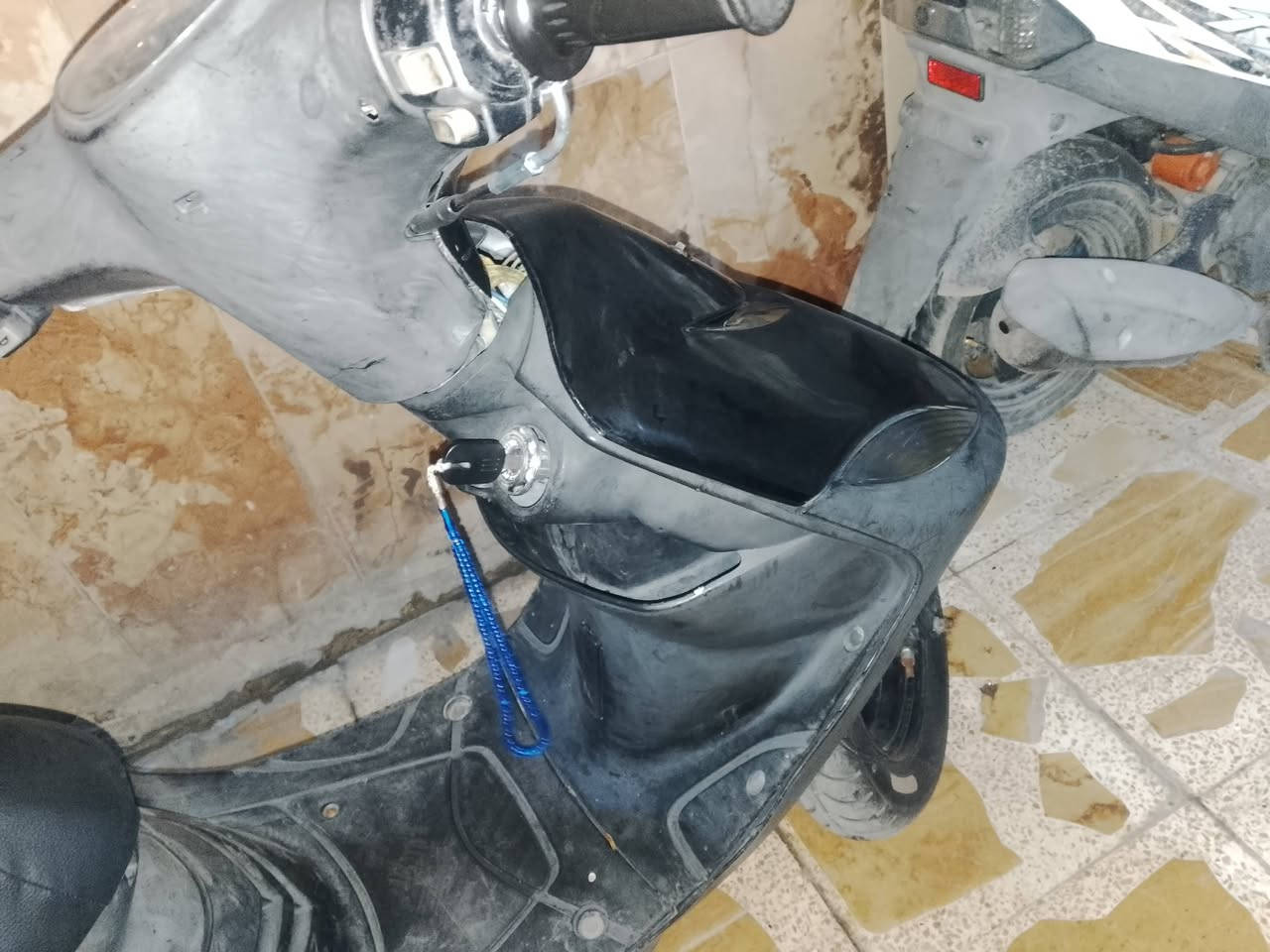 سلام عليكم دراجه ماكس عدله ٥٥٠وبيه مجال بغداد مدينت الصدر 0775952706 بالحقيقه احله


**إذا كنت صاحب هذا الإعلان وتريد حذفه لأي سبب، رجاءا أرسل رسالة إلى الدعم الفني**