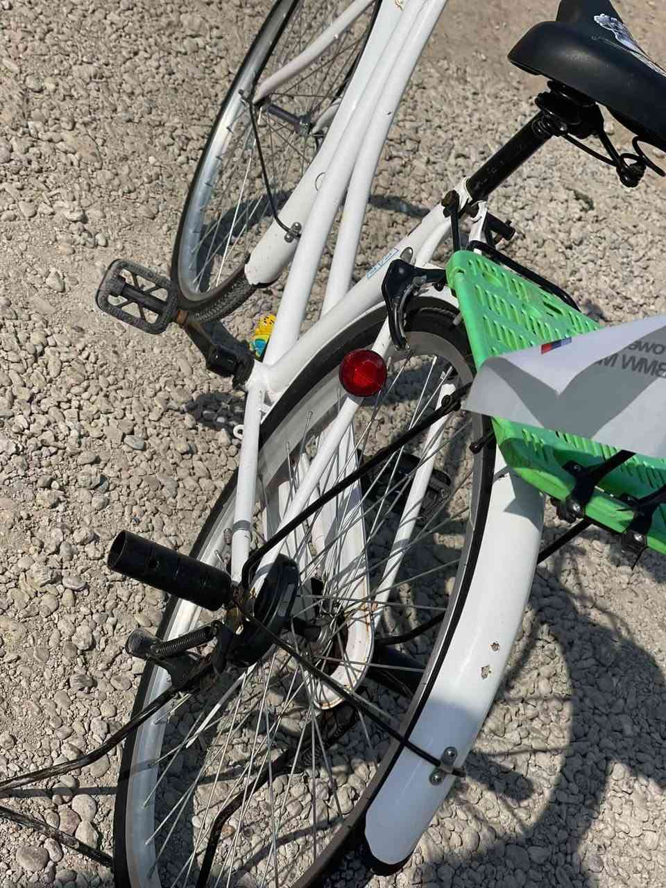 السلام عليكم بايسكل لبيع بناتي جديد مكفول كفاله عامه عليه وضع الشركه. السعر ٧٥ وبي مجال***********
