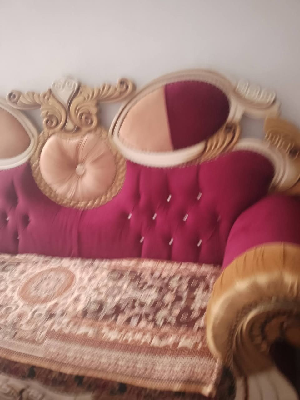 سلام عليكم يوجد تخم 10 مقاعد نضيف جدن ملكي 
سعر خاص رقم الحجز ***********
