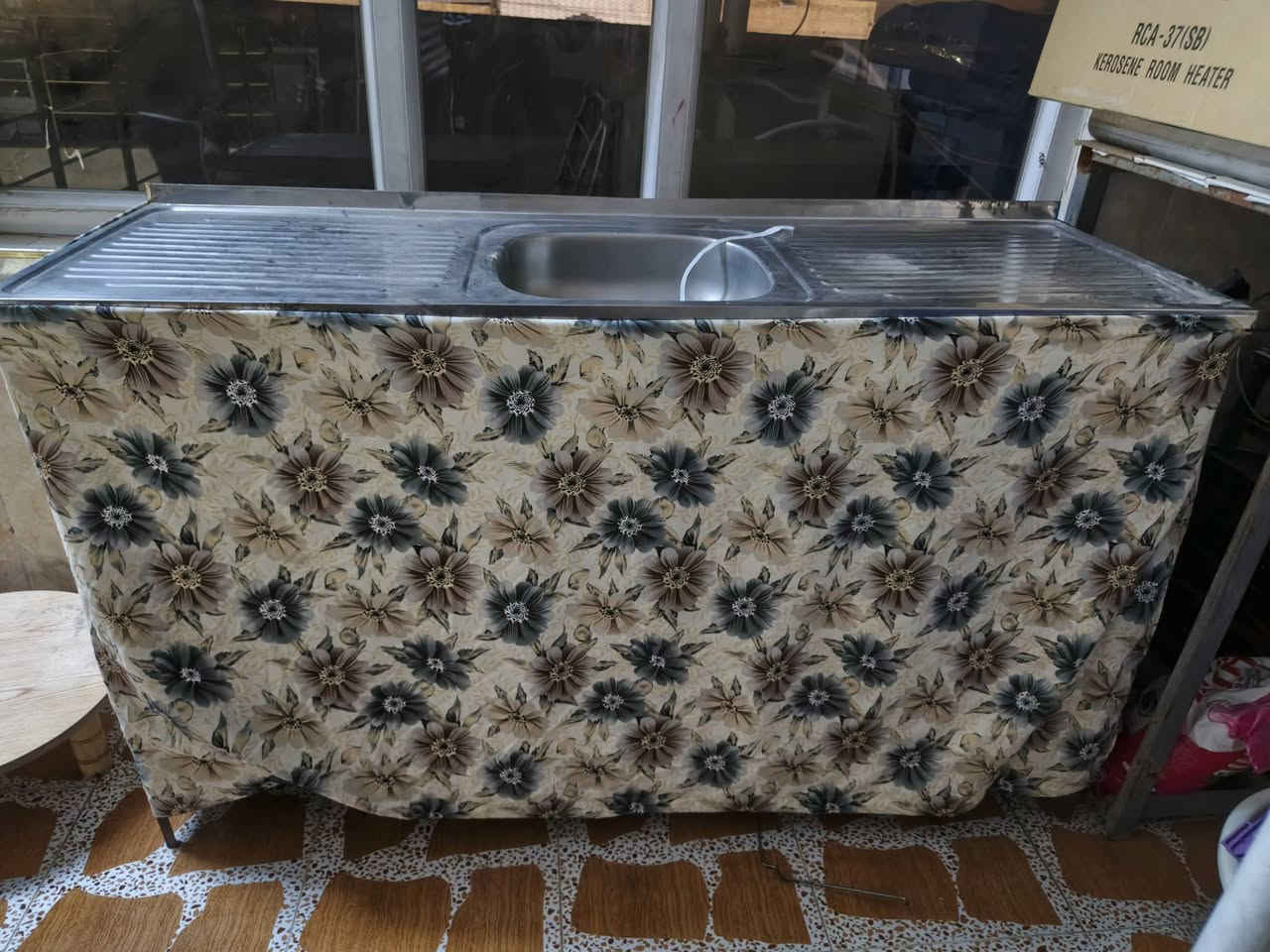 للبيع


**إذا كنت صاحب هذا الإعلان وتريد حذفه لأي سبب، رجاءا أرسل رسالة إلى الدعم الفني**