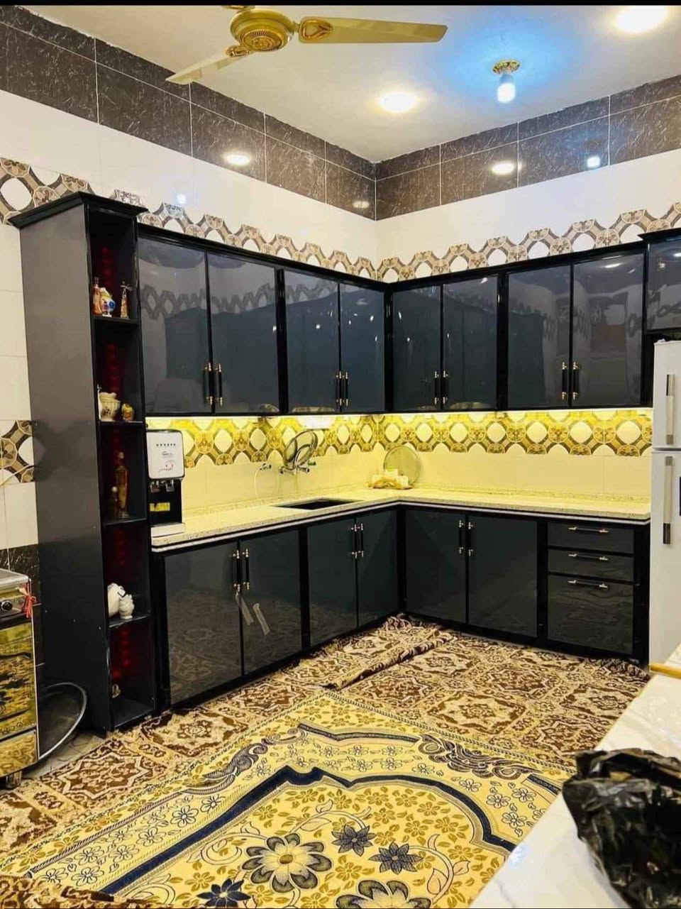 حصـريا من الأسـطـورة 🫴
عروض  بمناسـبة شـهر رمـضان الـمبارك 🤲
تـخفـيـض وتــحطـيم وتـفليـش الأسـعار 🔨
ألى حـبايبنا وأهالينا فـي (محـافضة الـبصرة) 

 الداخل المنيوم ولخارج المنيوم سعر المتر👈  280 ألـف فـقـط 😍

 الداخل المنيوم ولخارج أبواب Hdif سعر المتر👈325 الف فقـط😍

  + صناعة مقطع الألمنيوم تركي🇹🇷 بلأضافة تحـشا بـلخشب 
نـوعية المـرمر كـوارتز ولـيس صـناعي 😍
 +مـع ضمان صـيانة لـمدة خـمس سـنوات 
  +  الـشد وـلنقل مجانـاً 🚛
+ كـل قـياس يـتجاوز 7 أمـتار سـيكون لـه هدية مجانـيه حسب  😍
 اختيار الزبون طـباخ أو سـاحبة أو سيت سلات 
 عـرض لــمدة سبعة أيام فـقط ⏰  
سـارع وأحـجز قبل انـتهاء العـرض 

مـوقعنا الـبهادريـه مـقابـل شركة النرجس 
مجاور  مـعمل مياه الخليـج للتواصل 👇
                          *********** ☎️
                          ***********⁩ واتساب البصرة, العراق
