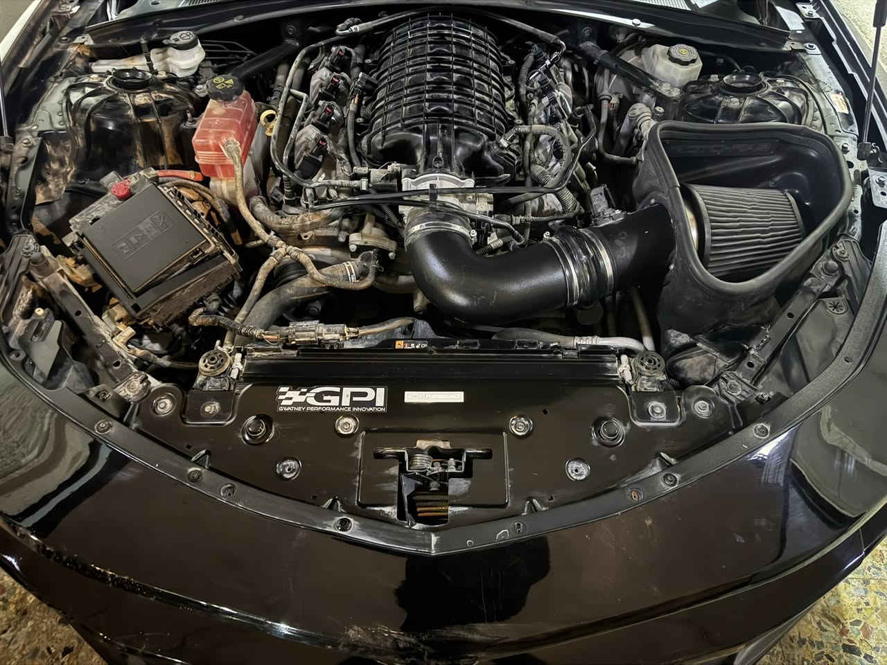 كمارو camaro
1ss
(للبيع او مراوس)
الموديل:2020
ماشيه 24 الف ميل طبت للعراق ماشيه ٢١ الف ميل
المحرك: 6.2 
كير اوتو 
كير ١٠ نمر معدل من امريكا 🇺🇸🇺🇸
برمجه امريكا 🇺🇸🇺🇸
التزويد كله بامريكا وكلشي واضح بصور الحادث كله شغل امريكا 🇺🇸🇺🇸
‎التزويد:
C8 throttle and C8 manifold
Mbrp long tube headers
‎‏Mbrp system exhaust 
‎‏Roto fab air intake
‎‏Gpi-Cam (gen5)
‎‏Texas speed and performance DOD/AFM delete kit
Dsx flex fuel kit 85 ethanol
Afe control
السياره عليها شوته rotofab ومنظومة فلكس فيول 
وكام شفت gpi مع المجموعه الكامله من شركه تكساس سبيد وثلاجه كورفت C8 ولويات afe control
والهوائيات كلهن من طول لطول mbrp 
ونزلت بعض صور للغراض الي بيه واكو بعد 
المواصفات  :
لانج كونترول
كشنات كهرباء
تشغيل عن بعد
-شاشة جبيرة ابل كار بلي
-عدادات دجتل
بك لايت سموك بلادي
اكتف كزوز 
الاضافات :
دوسات 
سبايدر 
دفيوزر 
اصليات Zl1
ويل zl1 
الضرر: جاملغ فقط عكس سايق ايرباكات تكم فقط
اما الستيرن والدشبول مكفولات مطاكات الايرباكات

ملاحضه:السياره بريفورمانس بكج مختمه داخل المكينه والكشنات عليها 4 راديترات في المقدمه 2 جانبيه و2 سفلي مقدمه 
***********
