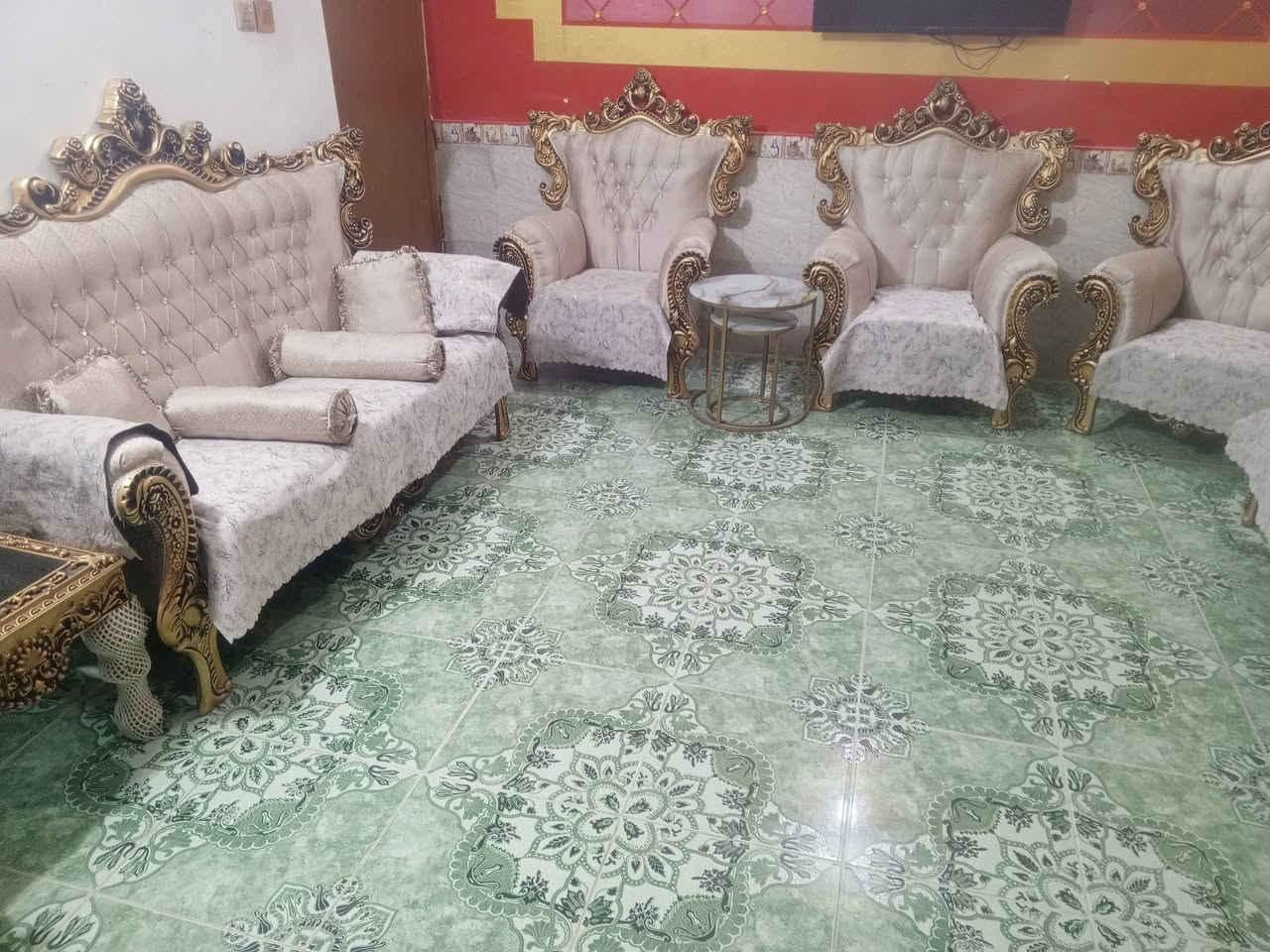 سلام عليكم شباب تخم ونص البيع بعده جديد وبعد احلى من صوره


**إذا كنت صاحب هذا الإعلان وتريد حذفه لأي سبب، رجاءا أرسل رسالة إلى الدعم الفني**