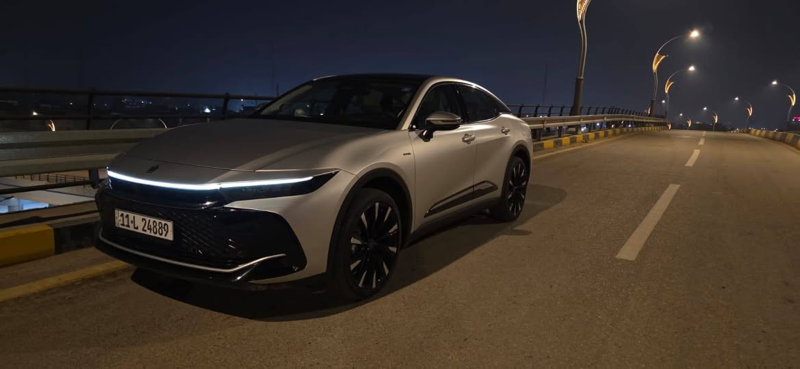 كراون رويال 2024 خليجي
محرك 2.4 تيربو هايبرد
فول مواصفات (ماجستا)
ماشية 7،000
عليها تغليف ppf مطفي
عليها ضمان 8 سنوات للبطارية 
و3 سنوات للكير والمحرك 
العنوان :الديوانية مركز
1679 437 0782
