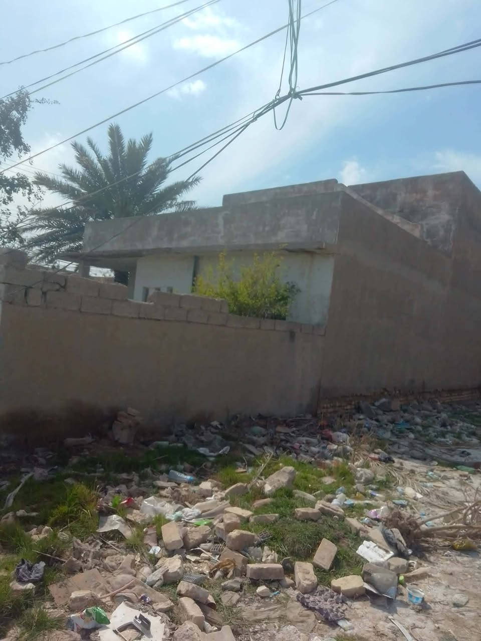 السلام عليكم
قطعه أرض الكاطون الرازي شارع المدارس مساحة ٣٠٠ متر مبني منه ٢٠٠ متر بناء قديم القطعه قريبه ع مدارس بصفهن للاستفسار الاتصال على الرقم ***********
مكلف بالنشر
