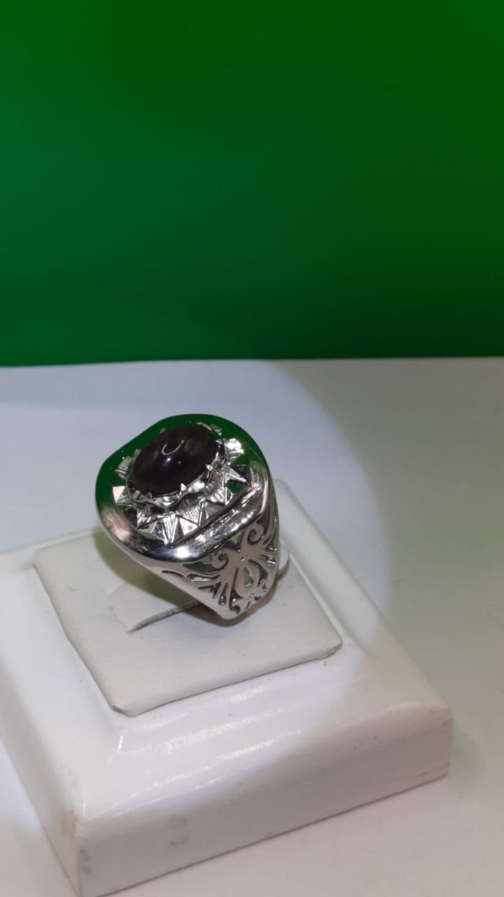 تحفه من التحف 
خاتم سترين صياغه جميله وجداً ثقيله ما يقارب ال 22 غرام 
سعره 100 واصل الك 

والقطعه الثانيه أوبال فول فاير كذالك صياغه ثقيله 
سعره 70 واصل لباب بيتك 

للحجز مراسلة الصفحه


**إذا كنت صاحب هذا الإعلان وتريد حذفه لأي سبب، رجاءا أرسل رسالة إلى الدعم الفني**
