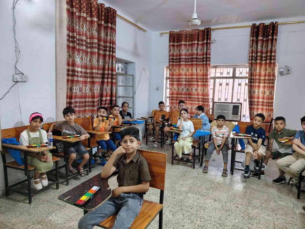 مع بداية اليوم الاول 
حافظوا على سلامة اولادكم من خطر الموبايل وخليهم يتعلمون يعني بدل ما تنطي اكثر من 50 الف للدكتور لا سامح الله خليهم يتعلمون ويدرسون وكلشي خسارة الى العلم مو خسارة  
من1/6/2026  راح نبدي دروسنا للمراحل الابتدائية من الاول الابتدائي الى للسادس  الابتدائي برنامج كامل خمسة ايام بالاسبوع  من الاحد للخميس من ال4 الى 6 ونص عصرا بواقع اربع دروس يوميا جميع المواد يعني جنطة كامله وكل ماده لها معلم اختصاص كل هذا ب50 الف فقط والقاعات مكيفة بسبالت  وبرادات ماء وحانوت ويتوفر خطوط نقل للاستفسار اكثر الاتصال على الرقم *********** واتسب تلكرام العنوان المقدادية حي العصري شارع دكتورة يسرى مقابل مدرسة الجودة الاهلية

