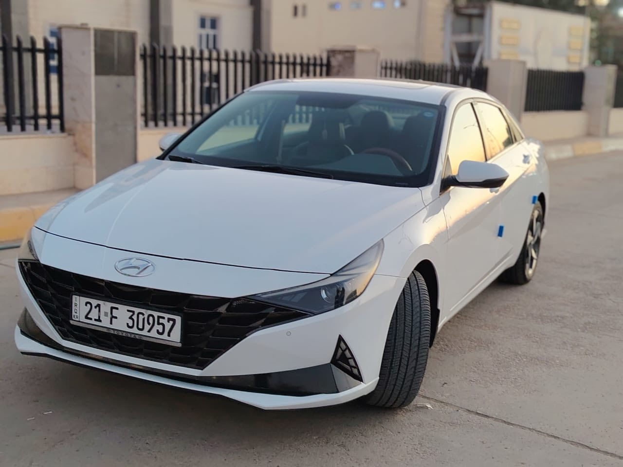 ألانتره موديل ٢٠٢١ خليجي مكفولهً كفاله عامه واحد عله واحد بصمه ماشيه ٦٠ ألف سياره جديده بمعنه الكلمه سونار موجود ويه صور سياره ستخدام شخصي ابسمي مكان بعقوبه السعر ١٤٨ تصال ***********
