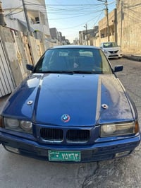 Bmw 320 i ٤ بستن بيلادى ✈️ ارم بلاستيك هه ولير  به شرت ارم واوليات كير...
