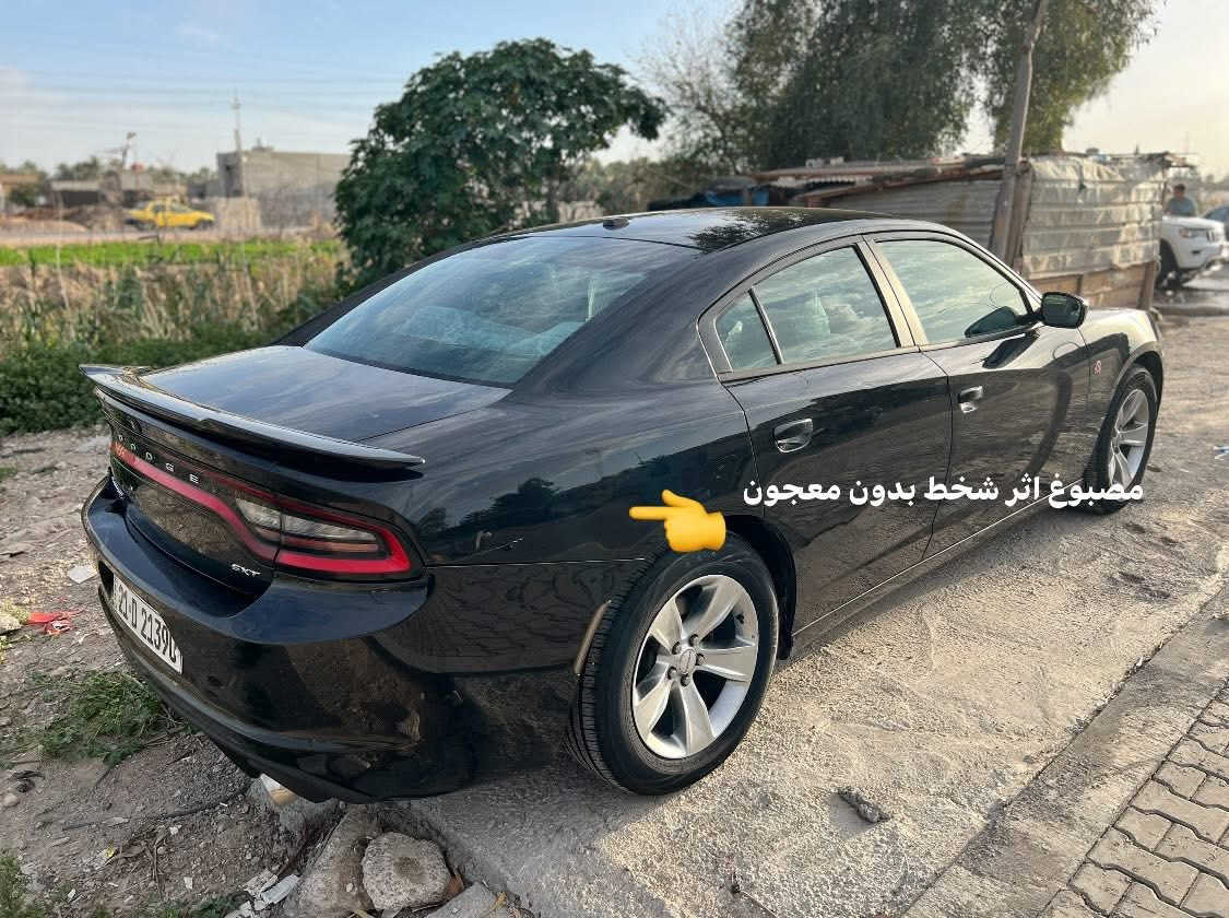 جارجر 2015 sxt كندي اسود
من امريكا كلين تايتل وهنا بالعراق بيها جاملغ خلفي ايمن صبغ 
وبيها شوية من الجاملغ الخلفي الايسر بارد  
بيها شوية شخوص
سيارة جديدة وكاملة ولا كلوب بيها مشتغل وسيارة ما مشتغلة على خط على ايدنا من جتي من امريكا 
ومواصفات ال sxt معروفة
رقم سليمانية كاملة ما بيها اي نقص
 ***********
مكان السيارة ديالى
