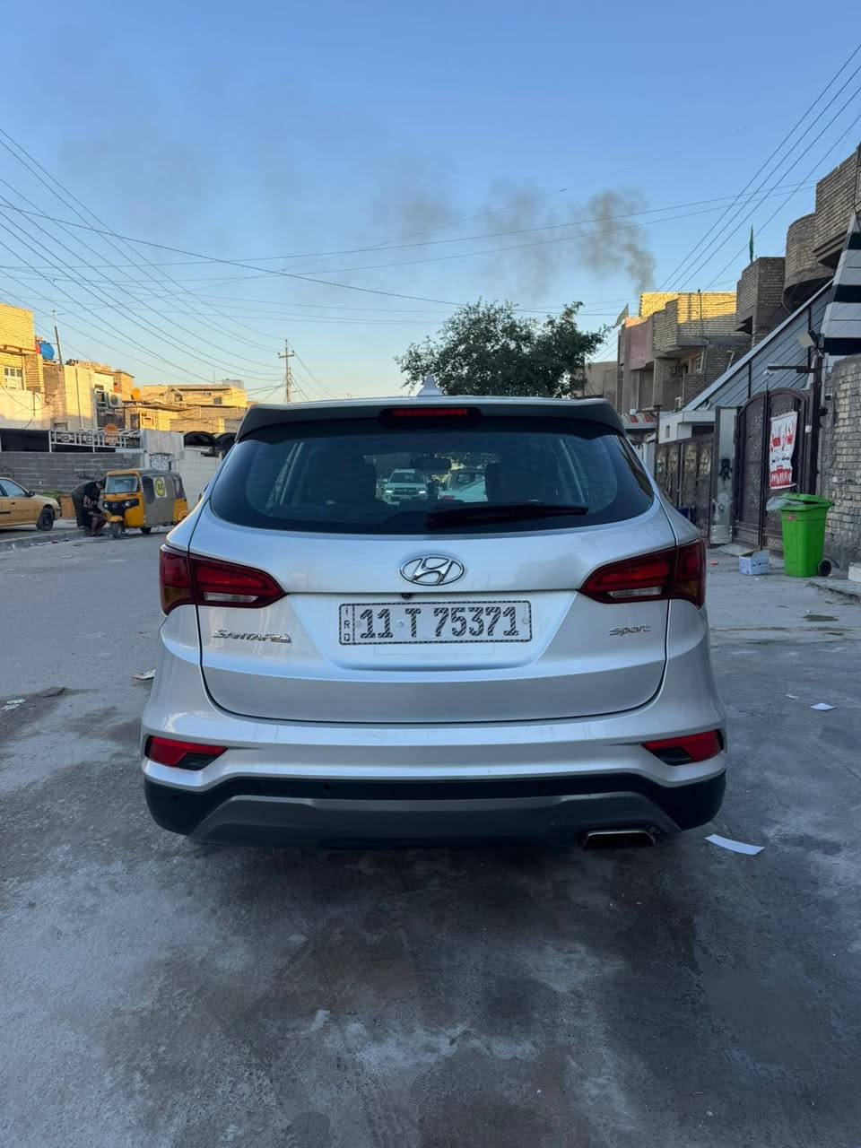 سنتافي للبيع موديل 2017وارد أمريكي  حادثه بين بابتين بدون تبديل بدون دواخل سيارة سياره جديده محرك 2400 محرك كير على شركة تخم تاير صدر كله جديد رقم بغداد الجديد سعر 132 ورقه مكان سيارة بغداد الرصافة رقمي 
***********
