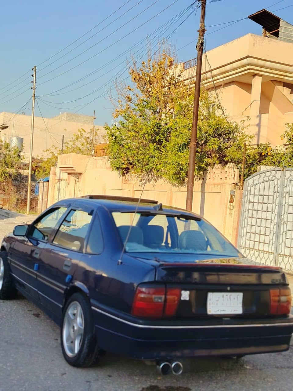 فكترا حجم ١٨ قفل مركزي جامات الاماميه كهرب السياره سستم السعر ٤٥ وباقي التفاصيل على رقم الموبايل ***********
