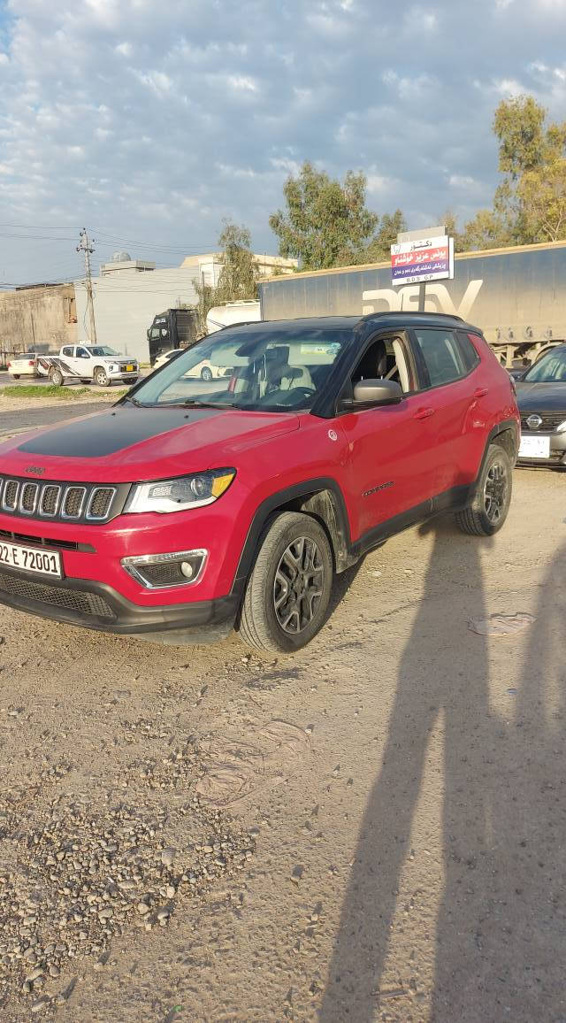 جيب كومپاس  2020  trailhawk
 بلاك تۆپ
دەبڵ گێڕ
دەبڵ گزۆز
5 مۆدی دەبڵ ئەکسل (بەفر ، بەرد ، خۆڵ ، لم ، ئۆتۆ )
مەکینە 2.4
دژە خلیسک و بەسمە و دەرگا لەمس
برێک بەسمە
سوکان ڤۆلیۆم و تەحديد سرعة
 قوفل مەرکەزی و ئاوێنە کارەبایی و هیتەر
شاشە گەورە فول لەمس و سیستەمی تلفون و ماپ
لایت ئۆتۆ و بلاجکتۆر
چاملخی لای سەکن سوبخ ، بستێک بۆنیت پەمپی امریکا ، ئێرباک هیچی نەتەقیوە ، پشت و پێش بەشەرت
95 کم رۆیشتوە مەکینە و گێڕ بەشەرت motul

[*********** أربيل, العراق
