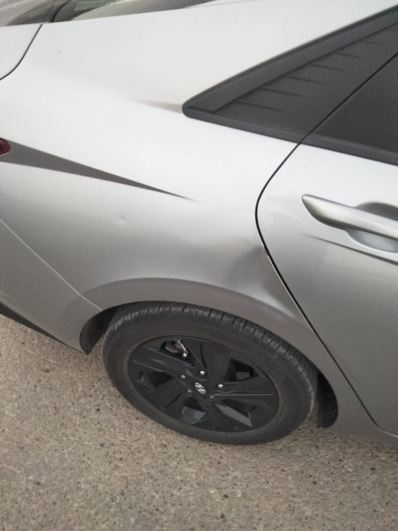 سلام عليكم النترا موديل 2022 رقم بغداد مكينه 2000 دوش حادثه بنيد وجاملغ بدون لغد وشاصي وصور الحادث مرفقه ب المنشور ايرباك دركه فقط ماشيه 90الف 
مواصفاته 
بصمه 
شاشه دجتل 
هاند بريك دكمه 
كشنات تدفئه 
انضمه قياده 
وبقيت المواصفات المعروفه 
السعر 155 
رقم الهاتف ***********
