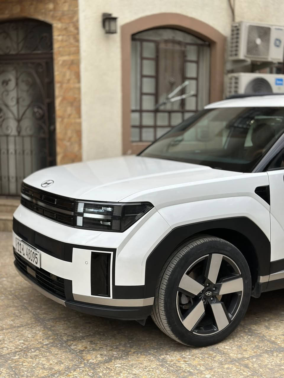 سلام عليكم للبيع او مراوس
هونداي سنتافي 2024 الشكل الجديد

خليجي مكفوله من الضربه والصبغ والبارد

السياره فول عدا الفتحه

ماشيه 33 الف كم حقيقي

محرك 2500 تيربو 8 كير

رقم بغداد بسمي

مكان السياره بغداد الدوره

***********
