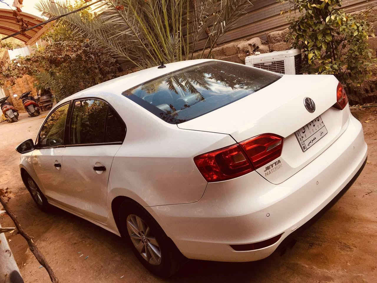 جيتا 2012 خليجي للبيع او المراوس حسب القناعه
محرك 2000 تنفس طبيعي
فول مواصفات عدا بصمه تشغيل 
رقمها بابل ومالكها بابل
مكانها بالنجف
بيها قطع صبغ والدوسات ابيع حزام
عايزه ادامه وترتيب حداديه
سعر 99 وبيها مجال قليل
للتواصل ***********
