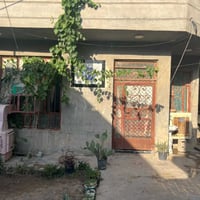 دار للبيع في كاطون الرازي قرب شارع المدارس مقابيل اسواق المدينه..الارض...