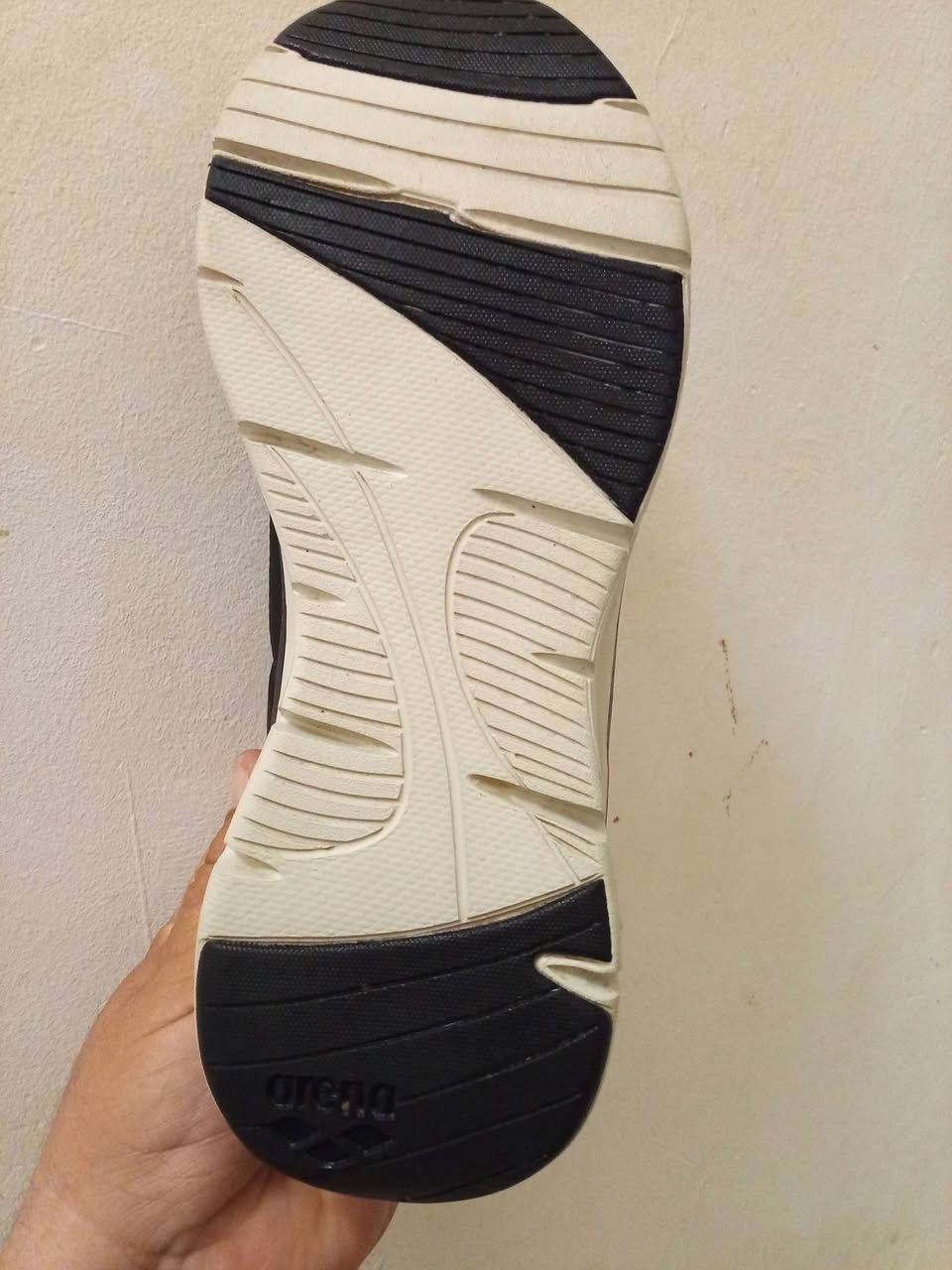 اورينا 
،41
25سم
توصيل فقط


**إذا كنت صاحب هذا الإعلان وتريد حذفه لأي سبب، رجاءا أرسل رسالة إلى الدعم الفني**