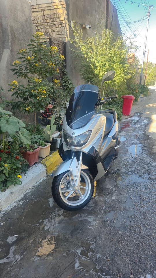 Nmax 2020
ماشية 400 كيلو 
سرعتها 160 
كفاله من كلشي 
سعرها خاص 
***********
