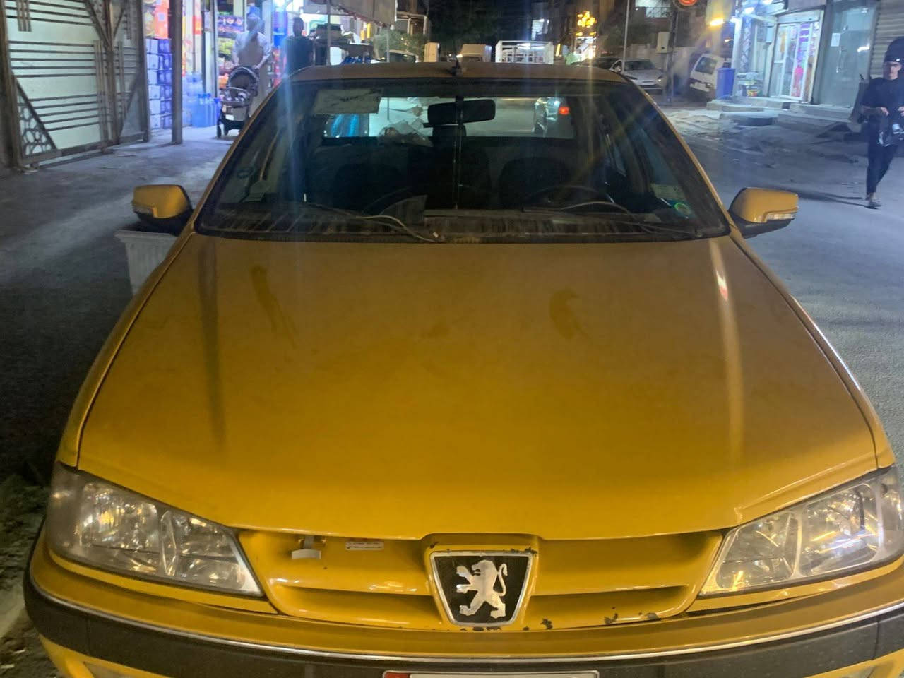 سلام عليكم بيجو بارس موديل ١٥ تبريد وتدفئه كله شغال خير من الله تخم تاير جديد صدر جديد السعر ٤٥ بيه مجال مكان بغداد البياع باسمي السياره السياره بدون خياس ابد *********** واتس اب حته شاشه شادله دوسات كل خياس مابيه ابد والتوفيق من الله
