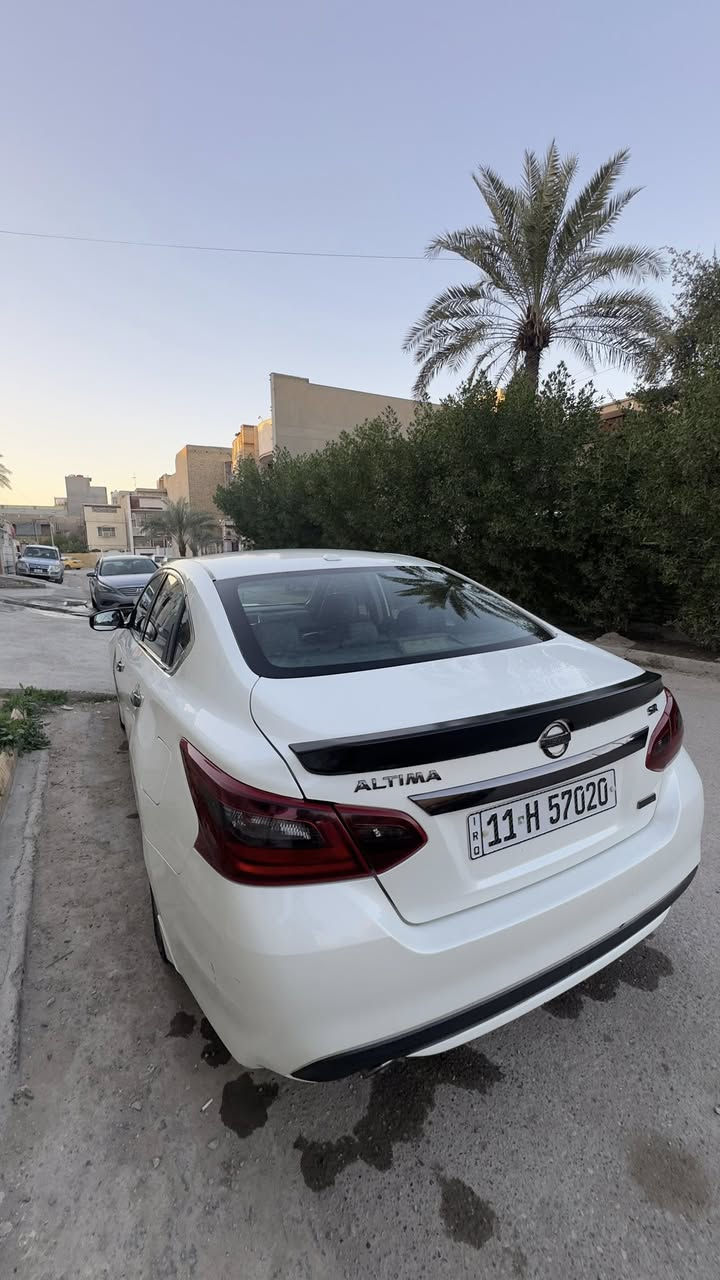 التيما 2018 sr
سيارة نظيفة عليها ادامة جديدة 
لايتات زينون 
مواصفات sr معرفة 

شاشة كار بلي 

تدفئة كشنات +ستيرن 

تشغيل عن بعد 

ابواب بصمة 

ماشية 86446 mi 

ضربة سيارة موضح بالصور 

السعر 130$ وبيه مجال بسيط 

***********
