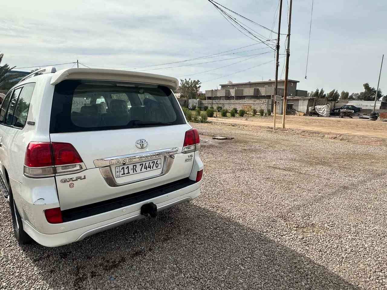 السلام عليكم تويوتا لاندكروزر GXR ستينيه فول مواصفات للأخير بصمه فتحه كشن كهرباء باقي مواصفات الستينيه معروفه جاهزه من كلشي سونارهه مرفق ويه الصور رقم بغداد السعر 285 ورقه وبيهه مجال *********** بي واتس اب
