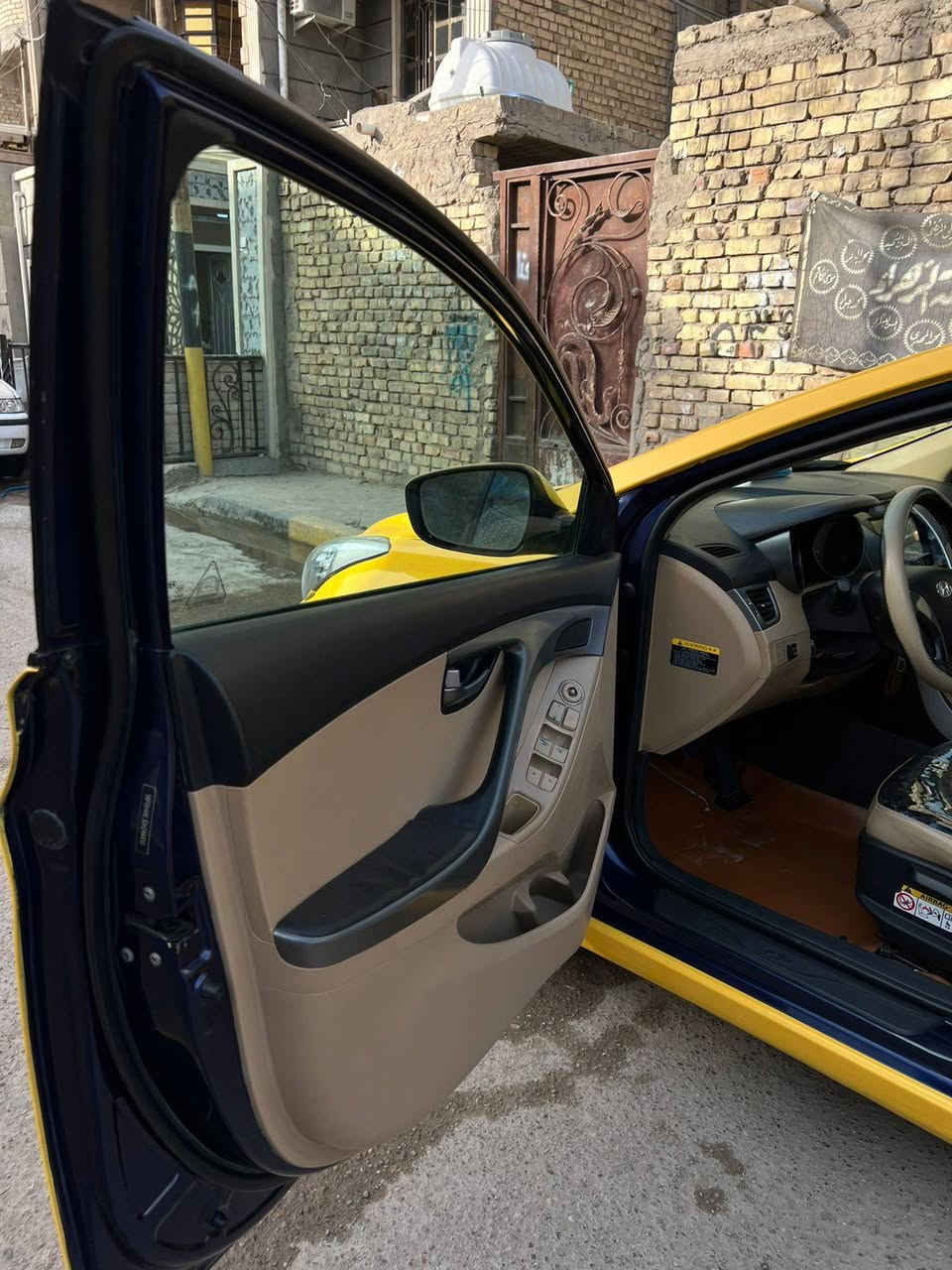 سلام عليكم انتره مضلع ٢٠١٣ للبيع رقم بغداد بسمي مداور ثاني يوم تخم تاير جدد ١٥ ضرر جاملغ الخلفي فقط شاصي حوض كله مكفول تحكم ستيرن شاشه سياره جهازه وما مشتغله تكسي مال بيت منضومه غاز حداديه صدر كله جديد دوشمه الضلال مكينه كير مكفول اول صبغه الهه السياره جديده امانت الله بعد احله من الصور تبريد تدفئه السعر ١٠٨ الرقم *********** مكان بغداد العبيدي كلشي موجود بلسوك اكو نضيف واكو مو نضيف رجااا المو شراي لا يعلق
