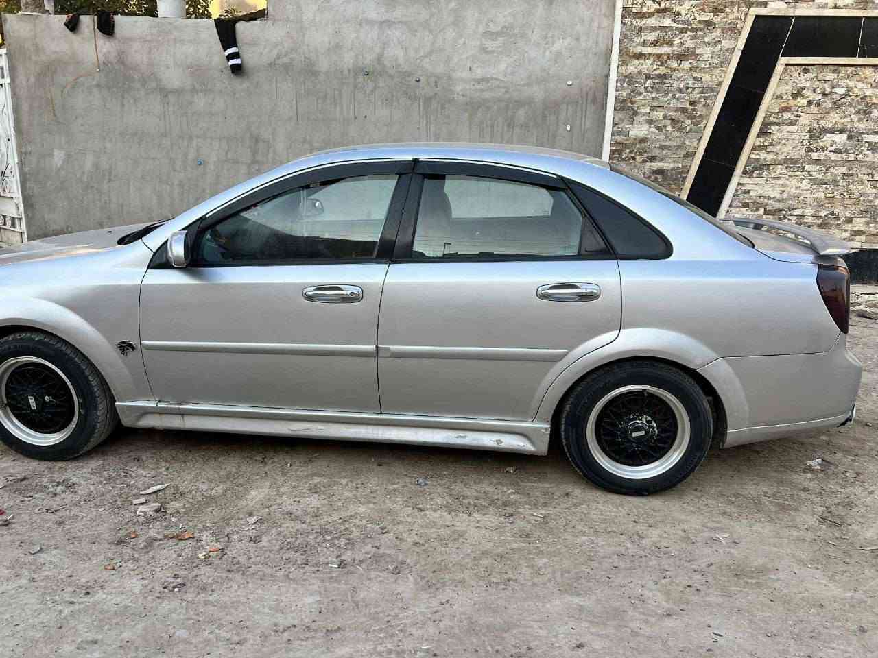 سلام عليكم شباب طيبه لحد يواعد جذب رحمه والديك مايعجبك منشور عبره اوبترا 2005اوتو محرك وكير كارتونه جدد مصبوغه عام سياره شوفت عينك كله شغال وكامل سياره حلوه وجاهزه نقص بس تبريد كمبريسر حترك وباقي كله شغال وجديد مكان بغداد ***********
