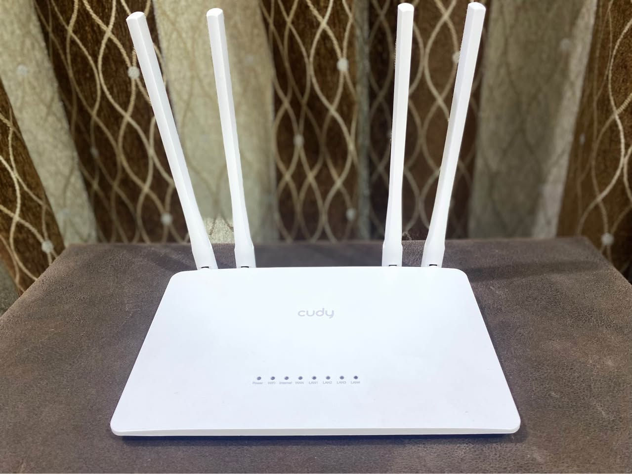 راوتر جديد 100‎%‎ فقط مفتوح من الكارتونة شرط ضمان شهر مناسب للابراج وبالاخص للمشروع الوطني الضوئي السعر 38 الف النجف, العراق


**إذا كنت صاحب هذا الإعلان وتريد حذفه لأي سبب، رجاءا أرسل رسالة إلى الدعم الفني**