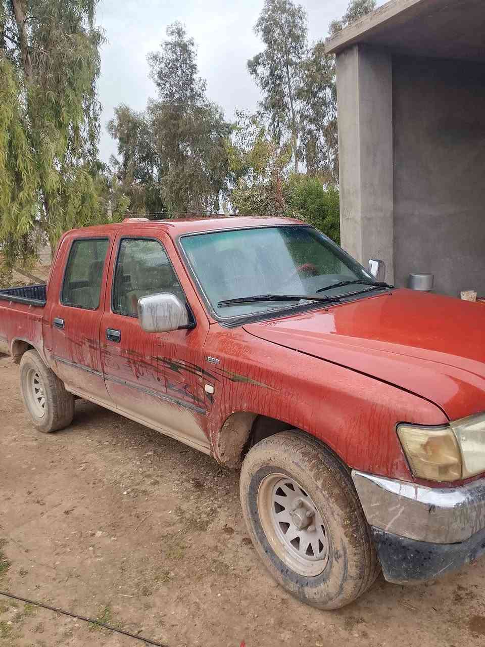 دێر  2007 بەخ ناو سور بەناوی خۆمەوەیە  سەنەوی تاکو 2030 تازەیە نەدەعم نە سبوغ  هیچی نیە  وەرەقەی بەنزینی  هەیە 
نرخی 60 گەڵاو   معمەلە 
***********
***********
