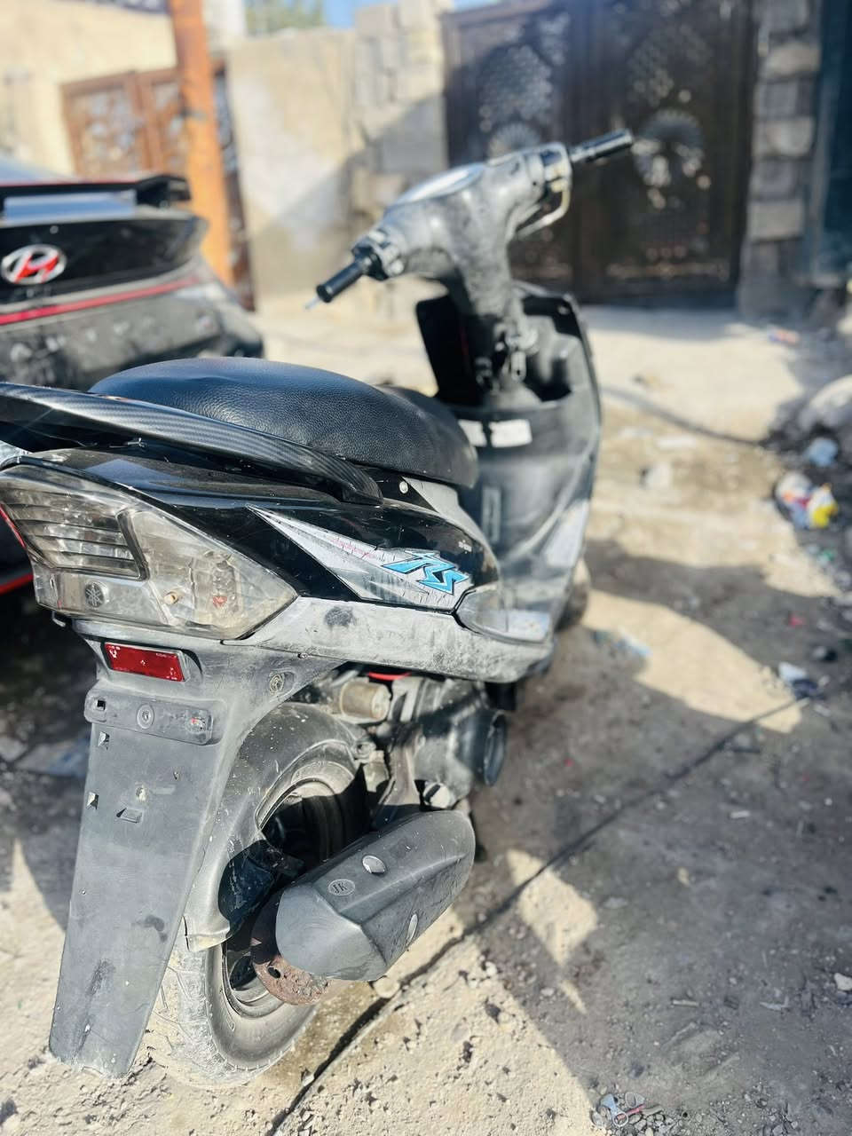 سلام عليكم ماكس عدلة120للبيع دراجة بجيس دراجة كلهة بلاد كهربائيات شغاله كلهة بس كابريتر تجاري لباقي كلة بلاد مكاني شهداء البياع سعر550وبيهة مجال حك جيتك هـ***********
