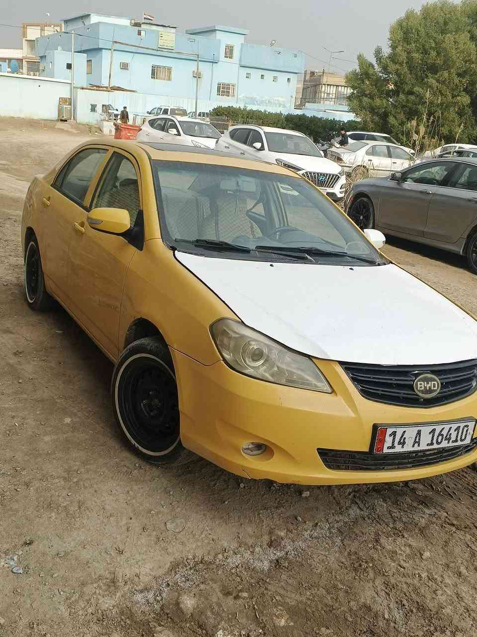 السلام عليكم بيوايدي موديل 13 رقم بصره انكليزي مصفره هيئة وغرامات تحويل مباشر سنويه جديده كير ومكينه وحداديه كله جديد كير عادي المرغوب مكاني بابل السعر 35 رقم الهاتف ***********
