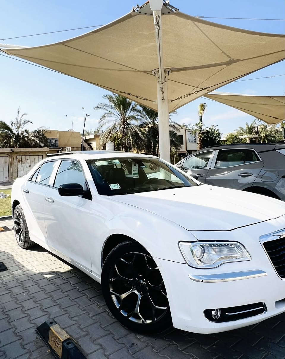 اوباما 2014 S فول للاخير بانوراما  خليجي ادوات متومه وكامله ارقام وسنويه طبق الاصل سياره جديده وجاهزه من كلشي السعر 63 مكاني بصره  ***********
