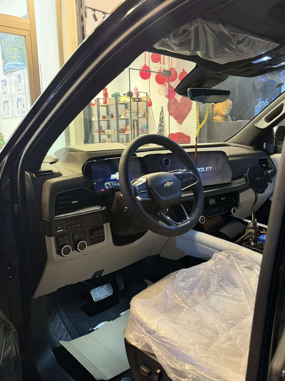 تاهو برايمر للبيع ماشيه الف يعني زيرو
رقم مميز 90401 بغداد فول للاخير
السعر 118 مليون شامل الرقم
***********
