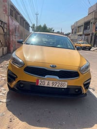 كي 3مديل 19       للبيع حادثة جاملغ وبنيد سياره جاهز للخير مناقصه شي ك...