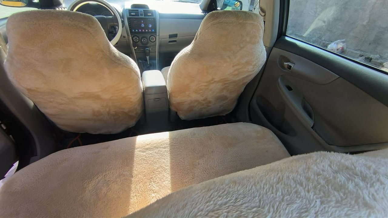 سلام عليكم كورولا موديل 10كندي رقم بغداد انكليزي منضومه غاز دفتر بانزين بيها محرك 19كير شرط شاشه سياره حلوه ماناقص شي ضرره جامرلق وبونيد وجامرلق الوراه السعر 95وبيه مجال الطيبن لاستفسار ***********
